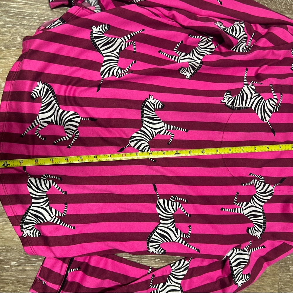 Room Service 2PC Womens Pajama Set Pink Zebra Small Lounge Sleepwear Soft Cozy - Picture 13 of 14
